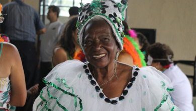 Centro de Referência da Pessoa Idosa recebe Corte Momesca em Ressaca de Carnaval