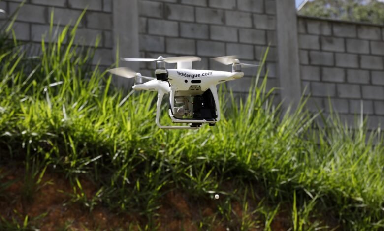 Prefeitura realiza ação com drones para prevenir focos do mosquito Aedes aegypti
