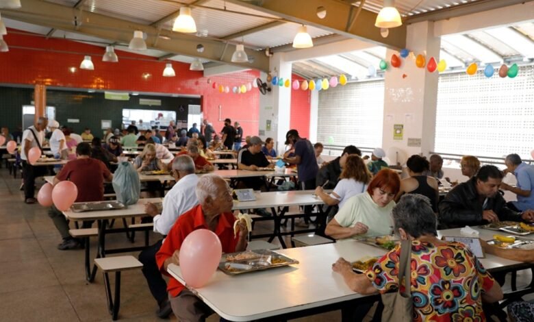 Restaurante Popular do Barreiro completa 15 anos nesta quinta-feira (15)