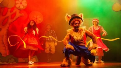 Teatro Marília recebe releitura musical de “Chapeuzinho Vermelho”