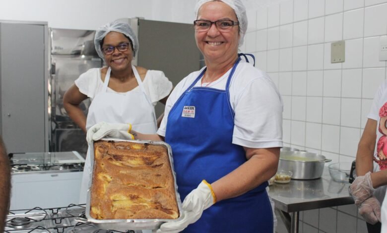 Banco de Alimentos capacita entidades que recebem doações para preparo de refeições