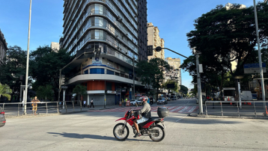 Ação faz alerta sobre segurança no trânsito para celebrar o Dia Nacional do Motociclista