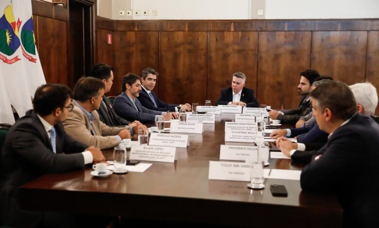 Álvaro Damião reúne-se com ANTT, governo de Minas e Via Cristais para discutir obras no Novo Anel