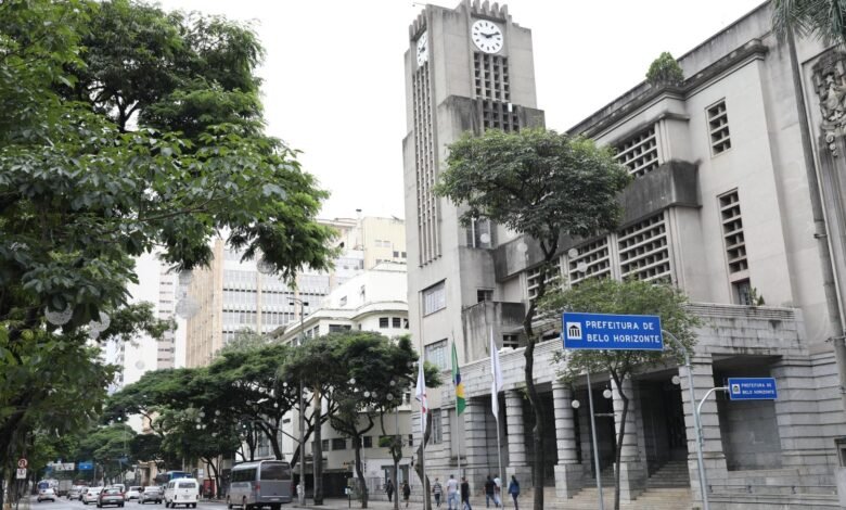 Confira o funcionamento da Prefeitura no feriado de Assunção de Nossa Senhora (15)