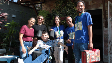 Mala de Recursos Lúdicos atende mais de 400 famílias de pessoas com deficiência em 2025