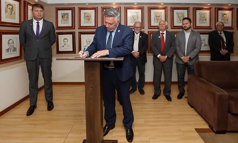 PBH e Tribunal de Contas assinam acordo para ampliar o Programa Estamos Juntos
