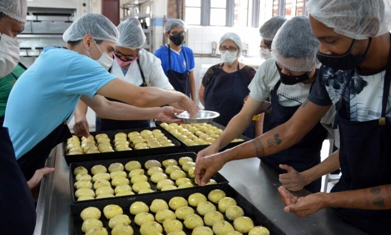 Prefeitura de BH promove Oficina de Emprego para vagas no setor da gastronomia