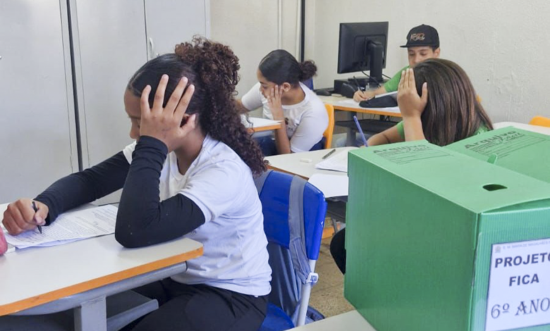 De combate à evasão escolar, Projeto Fica! muda a rotina de escola na Pampulha