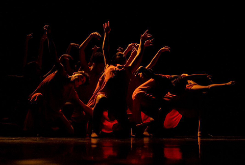 Espetáculo no Francisco Nunes celebra 10 anos do Grupo Jovem Arte & Passo