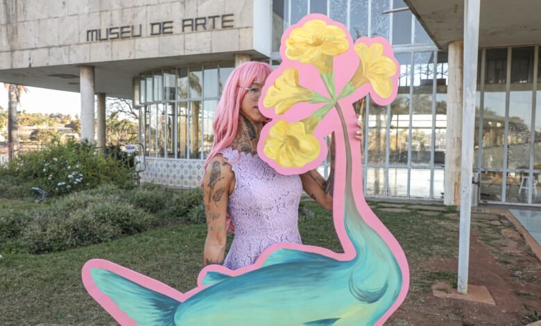 MAP inaugura a exposição “Poemas Fantásticos para Jardim”, de Efe Godoy