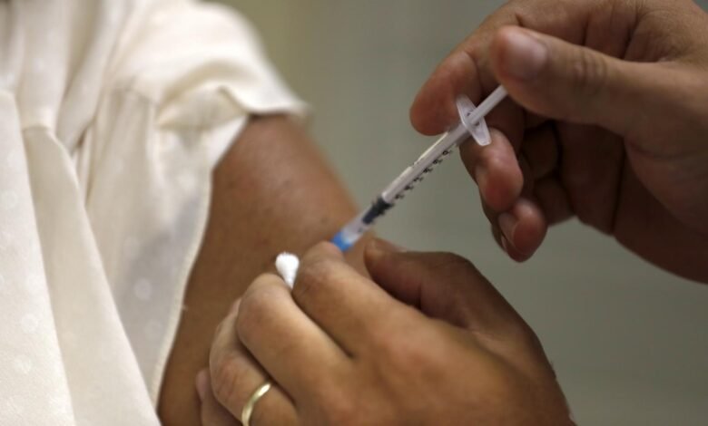 PBH reforça chamado de usuários de PrEP para a vacinação contra a hepatite A
