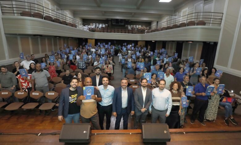 Prefeitura de BH regulariza 157 imóveis de moradores das regiões Norte e do Barreiro