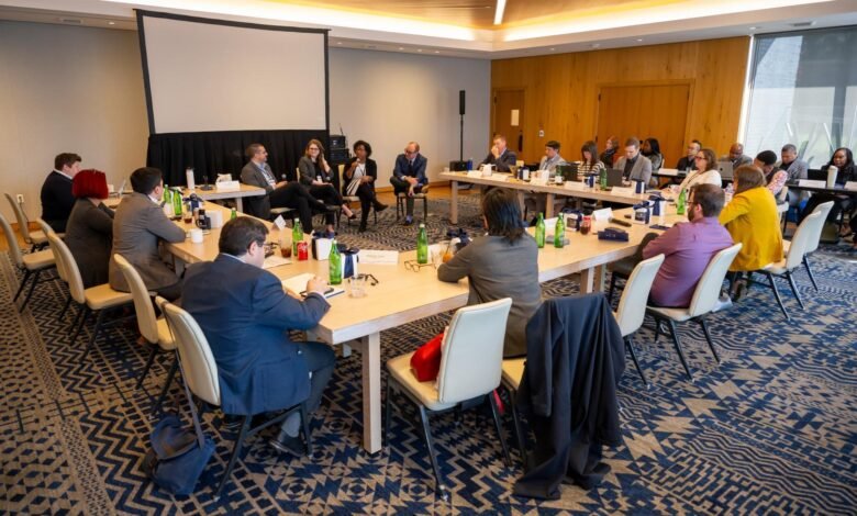 Representantes da PBH participam de evento internacional sobre IA e gestão pública