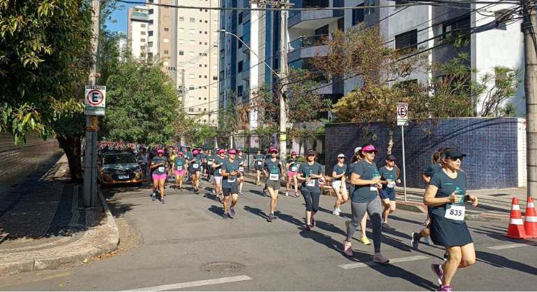 Operação de trânsito para corridas no Santo Agostinho, Belvedere e Pampulha