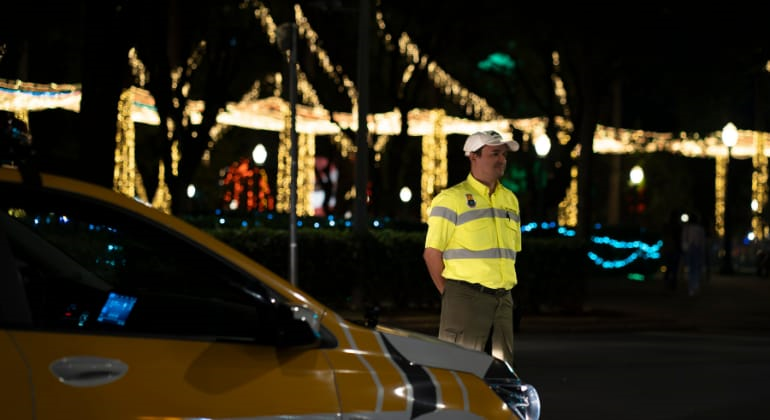 Operação de trânsito para iluminação de Natal na Praça da Liberdade