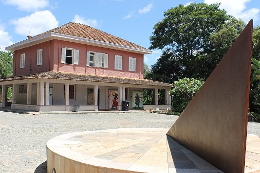 Parque Fazenda Lagoa do Nado recebe feira de ciências da PUC neste sábado (29)