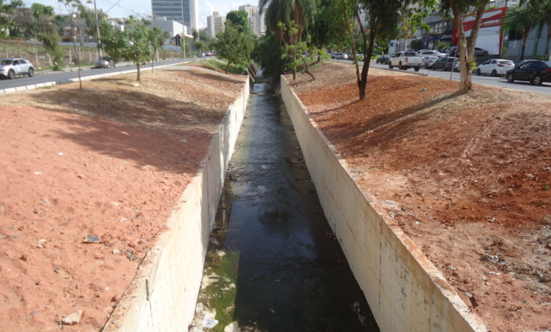 Prefeitura de BH conclui a recomposição do canal do Córrego Flor D’Água