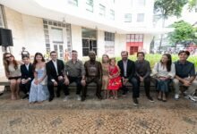 Prefeitura de Belo Horizonte inaugura estátua em homenagem ao ex-prefeito Fuad Noman