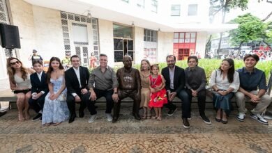 Prefeitura de Belo Horizonte inaugura estátua em homenagem ao ex-prefeito Fuad Noman